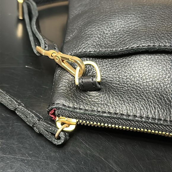 Hammitt Nash Black Leather Zipper Crossbody Shoulder Bag Purse Clutch Wristlet - Picture 4 of 12